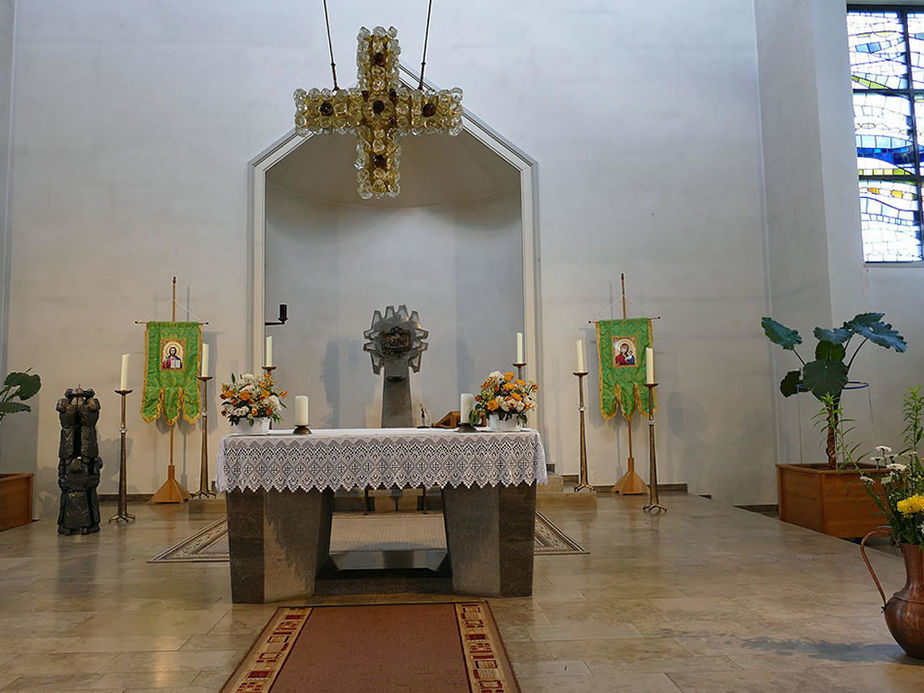 Die katholische Pfarrkirche St. Maria, Wolfhagen (Foto: Karl-Franz Thiede)